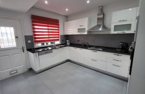 Sidi Dhrif Apartment | The Perfect Flat Sea side central luxurious