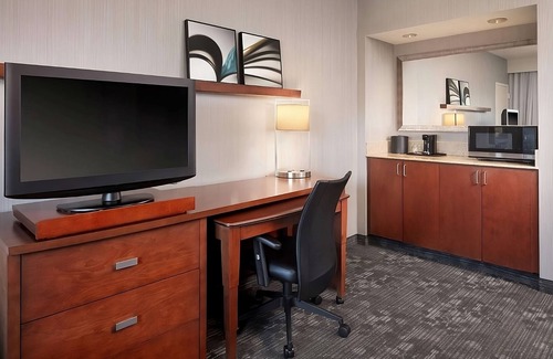Laguna Hills Resort | The Perfect Getaway! Explore SoCal & Laguna Hills in Style!