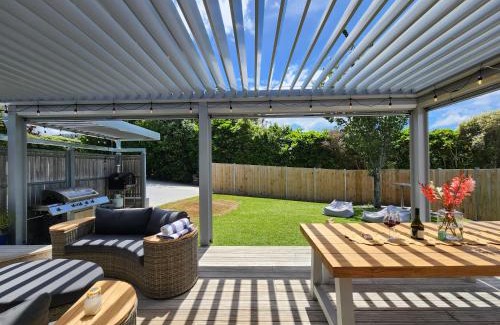 Hahei House | The perfect Hahei bach - Dulop