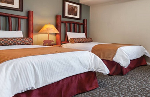 West Yellowstone Resort | The perfect location for seeing Yellowstone National Park's outstanding beauty