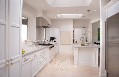 Mississauga House | The perfect mix of a private resort and entertainers dream.