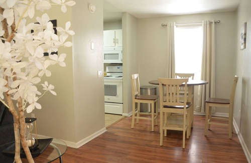 Enterprise Apartment | The Perfect Spot: 2-Bedroom Apt - Centrally located in fabulous Enterprise!