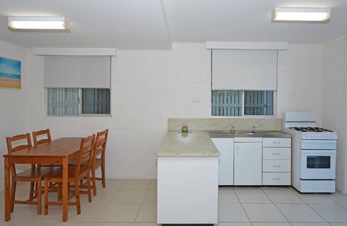 Traviston House | The Perfect Spot - Burrum Heads- Beachfront - 4 BR - Large Yard