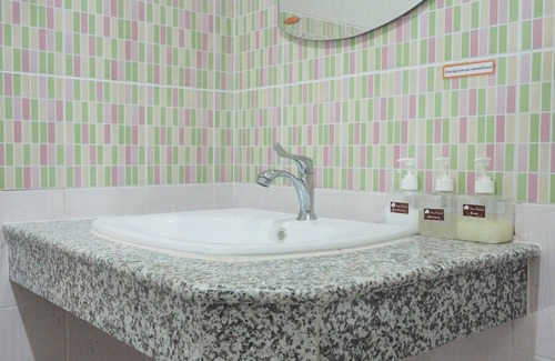 Surin Hotel | The Phant Hotel