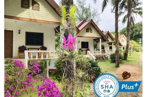 Khuekkhak Villa | The Phura Villa Khaolak - SHA Extra Plus