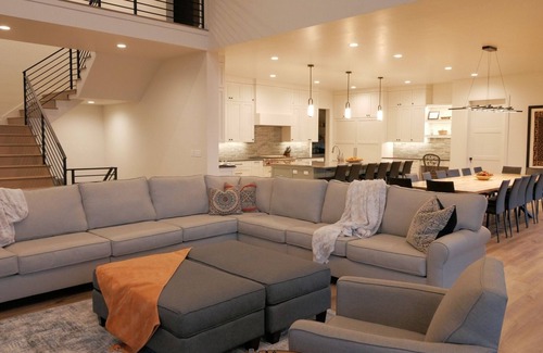 Ogden House | The Pickleball Gathering Place | 10 Bed, 9 Bath