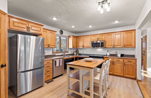 Stillwater House | The Pine House: a cozy home for you & yours!