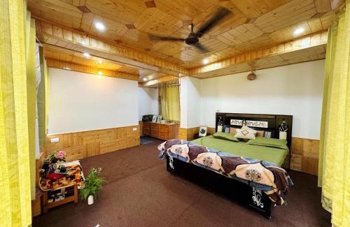 Manali Bed & Breakfast | The Pine Pause-Hallan-i