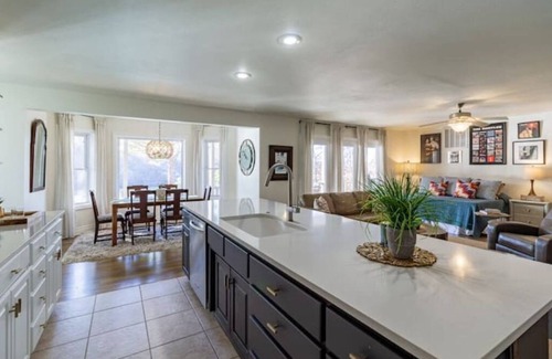 Bella Vista House | The Pines at Lake Ann-Private Lower Level