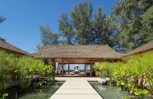 Ban Na Faek Villa | The Pines Phuket Full Service Beachfront Villa