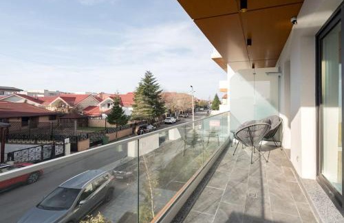Pipera Apartment | THE Pinky Promise Loft Pipera