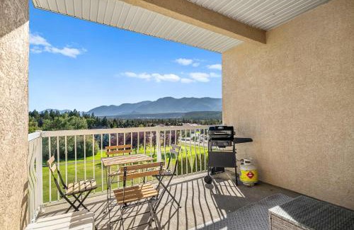 East Kootenay Apartment | The Pinnacle in Fairmont 1BR Condo Near Hot Springs