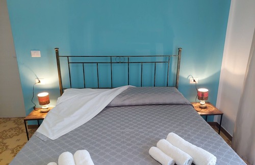 Carbonia Apartment | The Pintadera of Sardinia Iun R6887