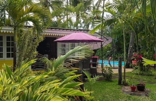 Etang Sale Les Bains House | "The Pirogue Basin"