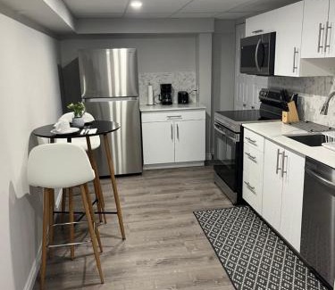 Fort Gary House | The Place