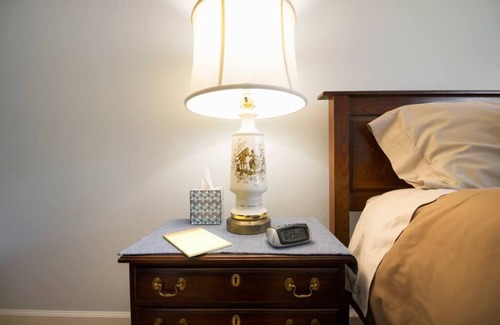 Moraga House | THE PLATFORMS CONDUCT PREVENTS US FROM HOSTING GUESTS - DO NOT BOOK