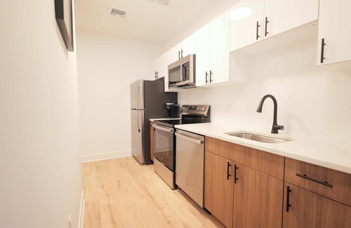 Stamford Apartment | The Platinum Downtown Stamford Studio Getaway