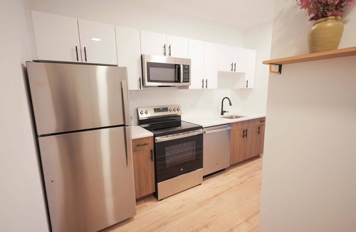 Stamford Apartment | The Platinum Downtown Stamford Studio Getaway