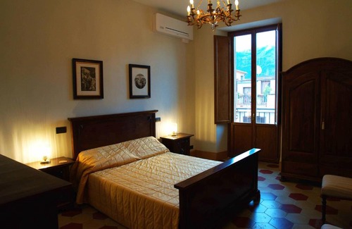 Sulmona Apartment | The Poets' Retreat