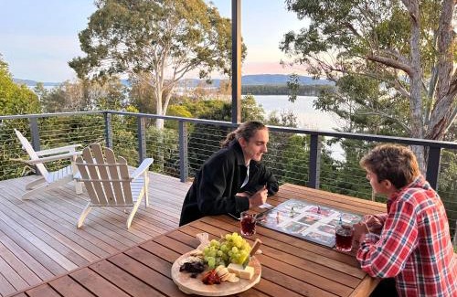Green Point House | The Point Lake House