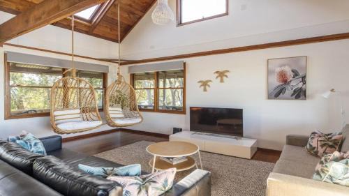 Angourie House | The Point Ultimate Beach House