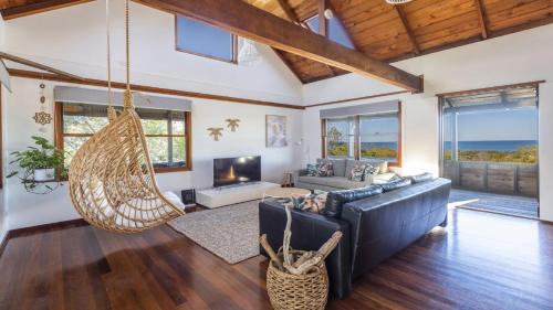 Angourie House | The Point Ultimate Beach House
