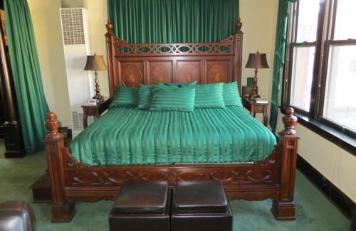 Bridgeport Bed & Breakfast | The Polo Inn Bridgeport U.S.A.