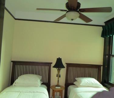 Bridgeport Bed & Breakfast | The Polo Inn Bridgeport U.S.A.