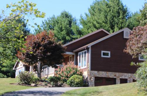 Jefferson House | The Ponderosa
