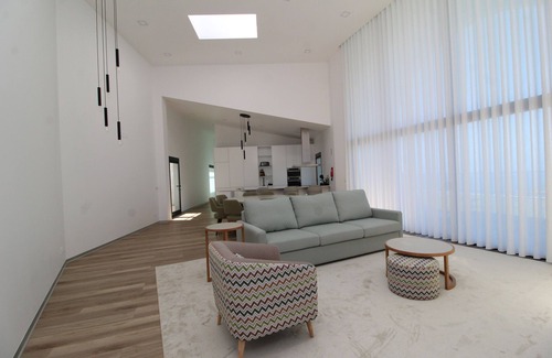 Canhas Villa | The pool house in Ponta de Sol