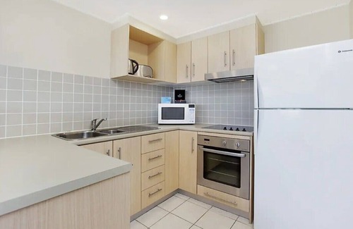 Kingscliff Apartment | The Pool Resort Kingscliff - 1 BR Spa Suite (7328) - Holiday Management Co.