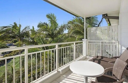 Kingscliff Apartment | The Pool Resort Kingscliff - 1 BR Spa Suite (7328) - Holiday Management Co.