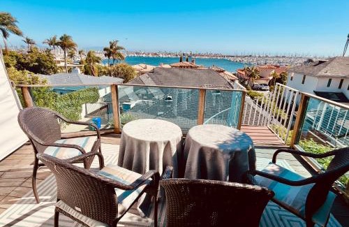 La Playa Apartment | The Pool Side Hideaway with Golf Cart