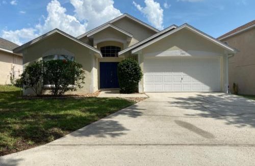 Haines City House | The Poolview Villa at Southern Dunes