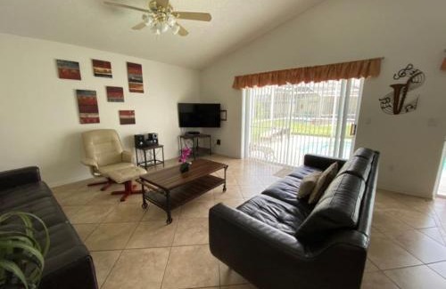 Haines City House | The Poolview Villa at Southern Dunes