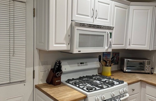 Balboa Island Cottage | The Popular Heart of the Island is Back and Ready for fun! Reserve Now!