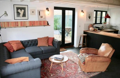 Sparsholt House | The Post Barn, beautiful barn conversion 10mins from Winchester