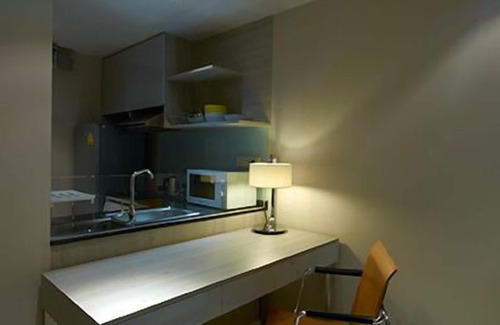 Sathorn Hotel | The Present Sathorn