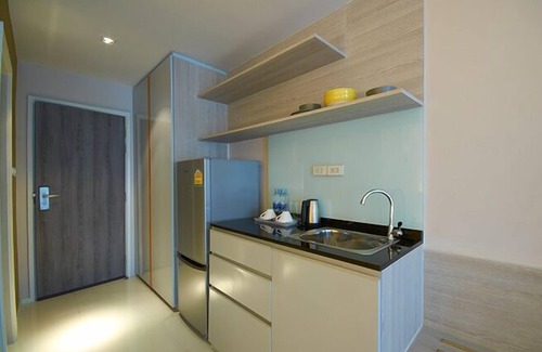 Sathorn Hotel | The Present Sathorn