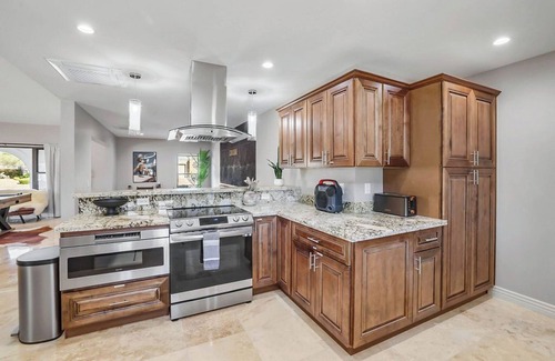 Thunderbird Desert Estates House | The Prickly Palace Sunny Scottsdale Oasis