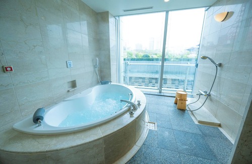 Minato Hotel | The Prince Park Tower Tokyo - Preferred Hotels & Resorts, LVX Collection