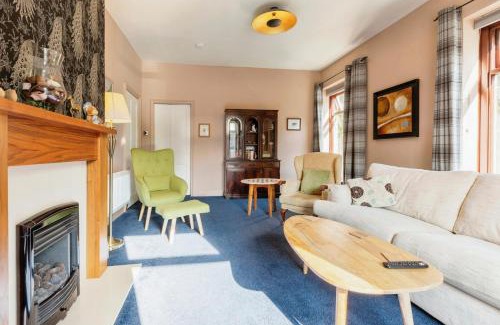 North Bitchburn Apartment | The Prince's Eyrie - Spacious, comfy and cosy
