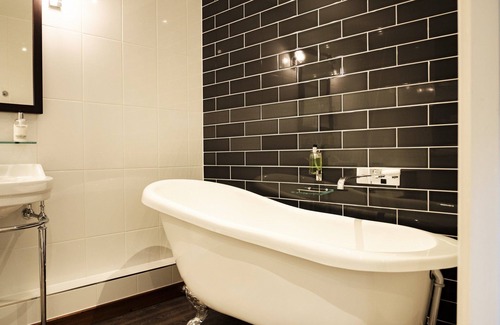 Farnham Hotel | The Princess Royal