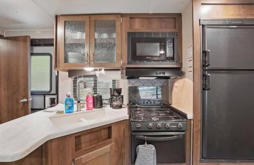Hermosa House | The Puma - XL Camper by Mt Rushmore/Custer SP