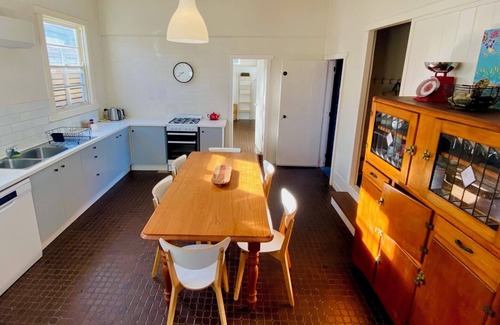 Wooli Cottage | The Purple Place - funky 50's Wooli beach cottage