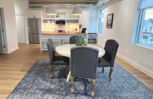 Grafton Apartment | The Quarters | Suite 2
