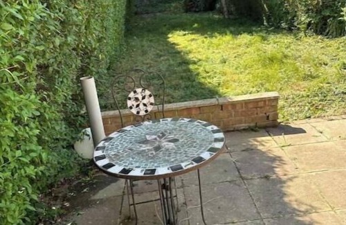 Dartford Apartment | The Quiet Quarter