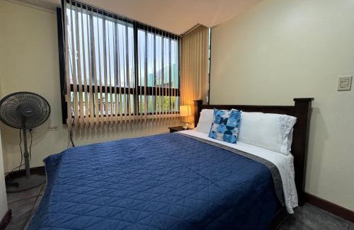 Pavas Bed & Breakfast | The Rainier Bed & Breakfast 5