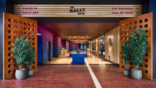 Ballpark Hotel | The Rally Hotel at McGregor Square