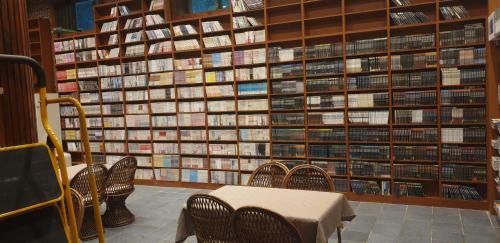 Sokcho Hotel | The Red House